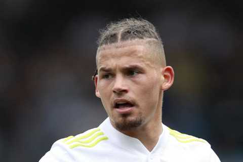 Leeds still hope Kalvin Phillips signs new long-term deal despite Man City transfer interest as Fernandinho replacement