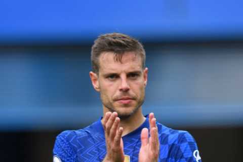 Chelsea star Cesar Azpilicueta set to hold talks over his transfer future next week with Barcelona keen on free move