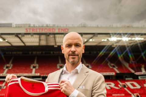 Man Utd boss Erik ten Hag sends EMAIL laying down law to remind flops football a team game and he will not tolerate egos
