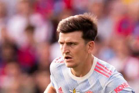 Harry Maguire ‘to hold Erik ten Hag talks’ with new Man Utd boss set to strip defender of captaincy as players vote