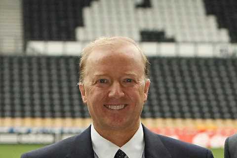 Ex-Derby chairman Andy Appleby launches takeover bid to save club after Chris Kirchner pulls out