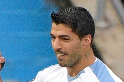 Luis Suarez sends classy message to Darwin Nunez after Uruguay team-mate completes Liverpool transfer