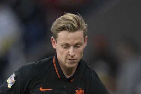 Man Utd and Barcelona have been in ‘direct contact’ over Frenkie de Jong – but Barca not budging on £74million valuation
