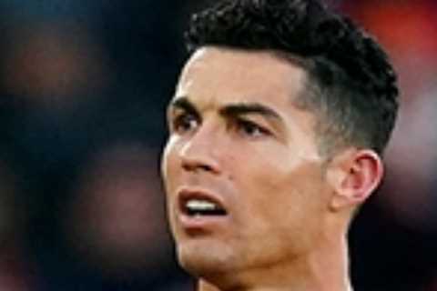 Cristiano Ronaldo ‘worried’ by Man Utd’s slow transfer window and wants to end ‘last season at top level’ with a trophy