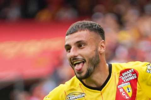 Chelsea receive transfer boost in bid to sign £10m-rated Jonathan Claus with his club Lens signing another right-back