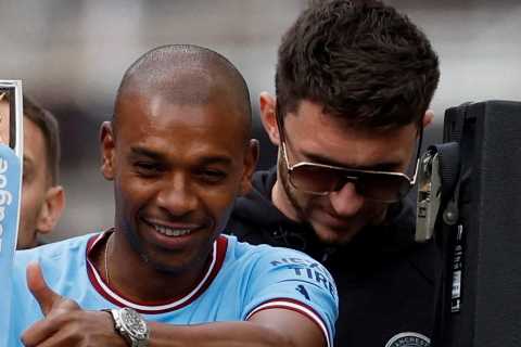 How Fernandinho’s comments in past hint at Kalvin Phillips position change under Pep Guardiola at Man City this season