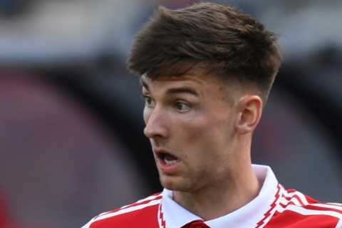 Kieran Tierney lasts just 30 MINUTES on return from three-month injury lay-off as Arsenal fans all say the same thing