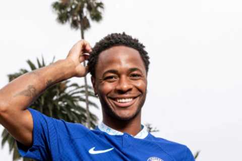 Fans are all saying the same thing after Chelsea complete stunning £50m swoop for Man City ace Raheem Sterling