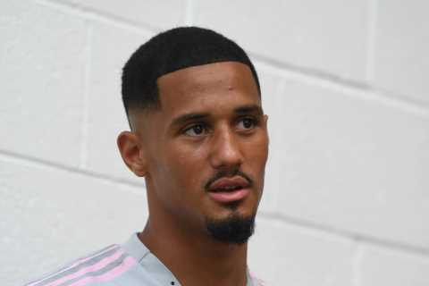William Saliba ‘to demand transfer from Arsenal unless he’s guaranteed starting spot under Mikel Arteta’