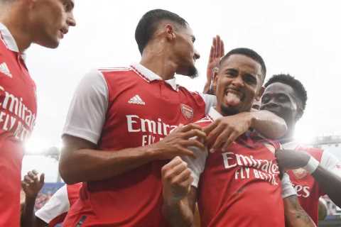 Arsenal 2 Everton 0: Gabriel Jesus’ goalscoring streak continues with dominant display against hapless Toffees