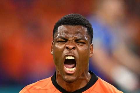 Man Utd ready to launch transfer offer for Inter Milan star Denzel Dumfries but must first offload Aaron Wan-Bissaka