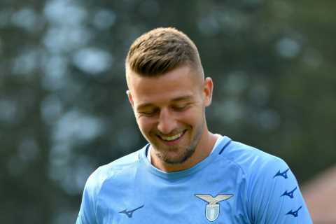 Man Utd ‘want Lazio’s £60m midfielder Sergej Milinkovic-Savic if they fail in Frenkie de Jong transfer bid’