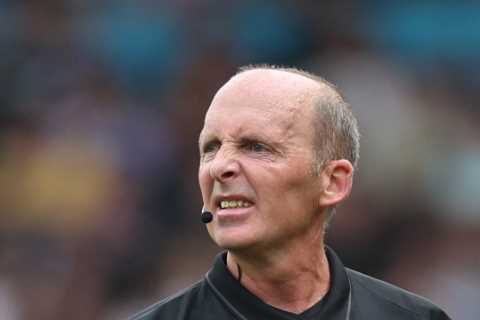 Mike Dean hilariously played ‘The Final Countdown’ in referee dressing room before last ever game at Chelsea