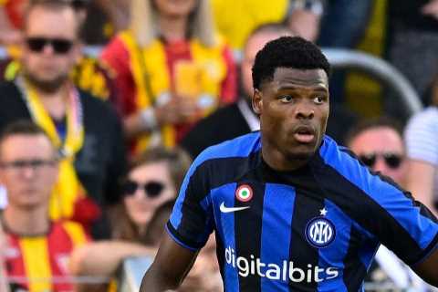 Chelsea want Denzel Dumfries in transfer from Inter Milan with Thomas Tuchel also eyeing £85m Wesley Fofana deal