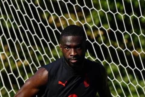 Former Chelsea star Fikayo Tomori ‘set to sign new five-year contract at AC Milan’ to fend of Premier League interest