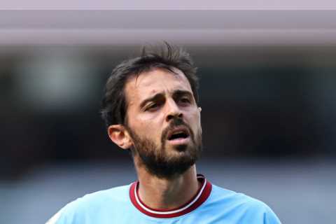 Barcelona willing to sell three players including Man Utd and Chelsea target Aubameyang to fund £84m Silva transfer