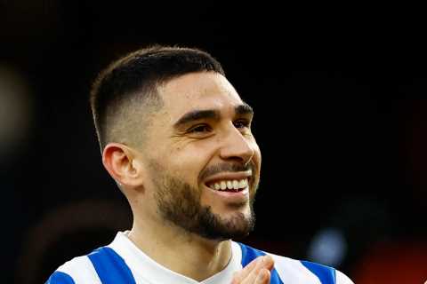 Fulham and Everton trying to hijack Neal Maupay’s £15m transfer from Brighton to Nottingham Forest with striker stalling