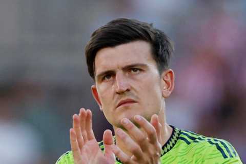 Chelsea make sensational transfer enquiry for Man Utd captain Harry Maguire as part of Christian Pulisic deal