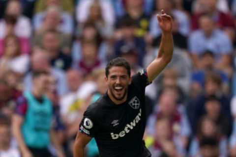 Aston Villa 0 West Ham 1: Steven Gerrard’s side booed off as Hammers get first win and goal of season as Fornals nets