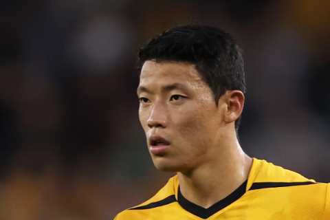 Everton set for £15m transfer battle with Leeds for Wolves striker Hwang Hee-chan if Ben Brereton Diaz deal fails