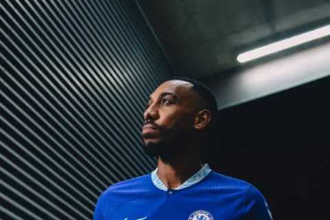 Chelsea confirm £10m transfer of Barcelona striker Pierre-Emerick Aubameyang with Marcos Alonso heading to Nou Camp
