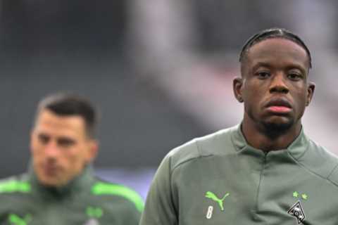 Chelsea confirm loan transfer of Juventus midfielder Denis Zakaria with option to make deal permanent next summer