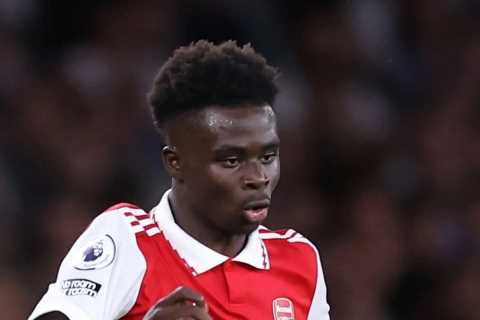 Arsenal star Bukayo Saka desperate to toast birthday by continuing winning run at Man Utd and keeping top spot