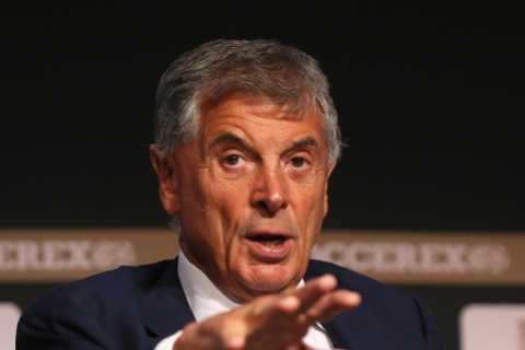 Ex-Arsenal chief David Dein broke down in tears over sacking and reveals he lost Ashley Cole to Chelsea over £5k a week