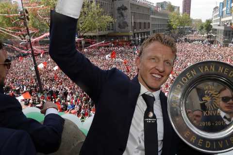 Liverpool legend Kuyt confronted by furious ADO Den Haag fans and police called just three months into managerial career