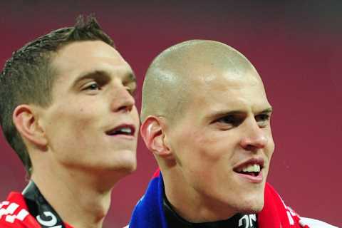 Fans hail Martin Skrtel ‘a warrior’ after Liverpool legend in sickening clash of heads with Man Utd’s Fraizer Campbell