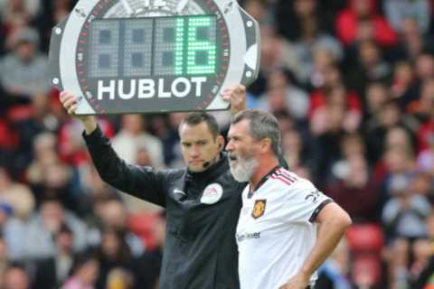 Why Roy Keane only played 15 minutes for Man Utd legends against Liverpool after revealing ‘embarrassing’ fitness