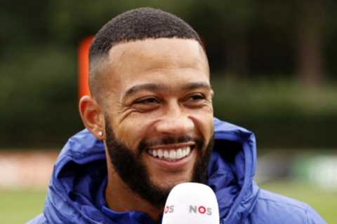 Liverpool looking to land Memphis Depay in shock swap transfer with Roberto Firmino joining Barcelona