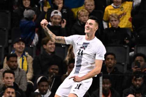 Watch Man Utd and Chelsea transfer target Benjamin Sesko score stunning ‘Marco van Basten’ goal for Slovenia vs Sweden