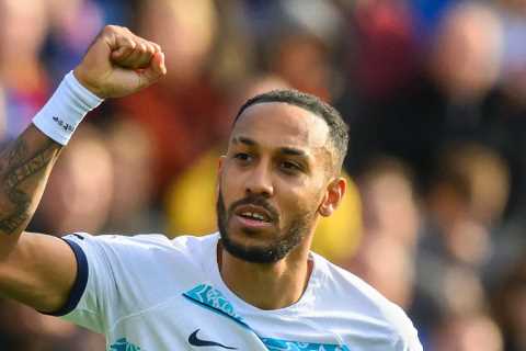 Ronaldo was a bit FAT when I was his understudy… but he still taught me how to score goals, says Chelsea star Aubameyang
