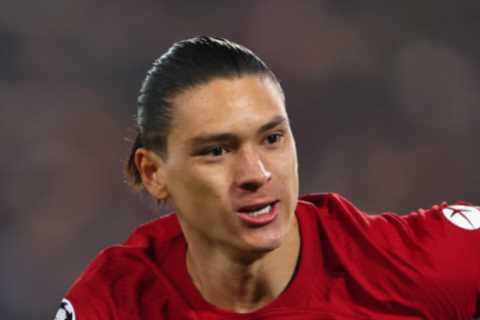 Dream Team bosses need to recognise Liverpool’s current striker hierarchy – Darwin Nunez’s struggles continue