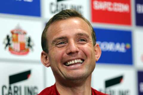 Lee Cattermole shock favourite to become new Middlesbrough boss after Chris Wilder axe ahead of Michael Carrick