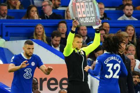 Chelsea verdict: Potter shows he’s not afraid to make big calls after hooking £62m Cucurella in first half vs Man Utd