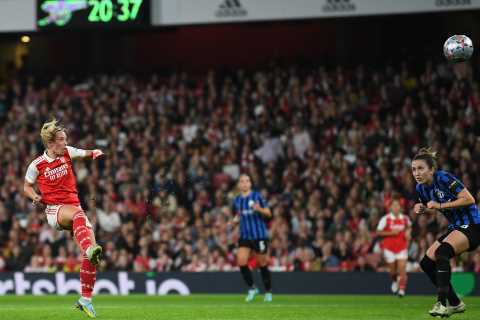 Arsenal 3 Zurich 1: Nobbs scores a stunner and Hurtig nets her first Gunners brace as WSL leaders thwart Zurich