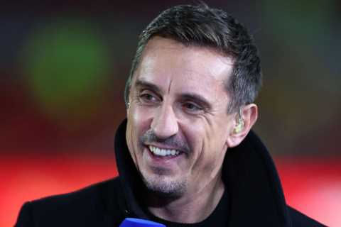 Gary Neville and Jamie Carragher make U-turn on Premier League top four predictions… and fear for Arsenal