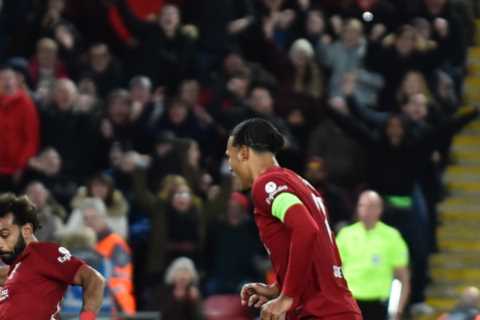 Liverpool 2 Napoli 0: Salah scores for fifth consecutive Champions League game to ease some pressure on Klopp
