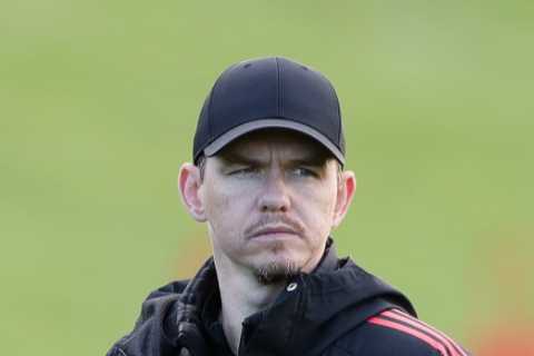 Skinner urges Manchester United to show their maturity and energy against Chelsea