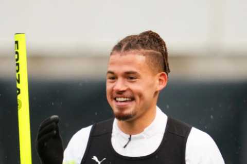 Kalvin Phillips tells Gareth Southgate he is FULLY FIT and ready for World Cup with Man City star to return vs Chelsea
