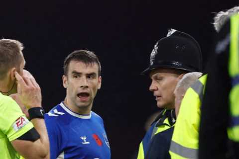 Frank Lampard forced to pull Everton stars away from fuming away end as police intervene after Bournemouth thrashing
