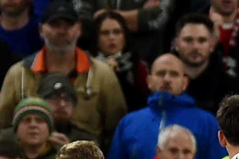 Why isn’t Manchester United goalkeeper David de Gea playing for Spain at the 2022 World Cup?