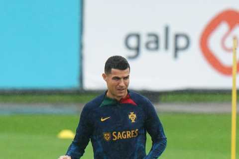 Top 10 oldest World Cup 2022 players with Cristiano Ronaldo 9th behind Portugal team-mate and Chelsea star