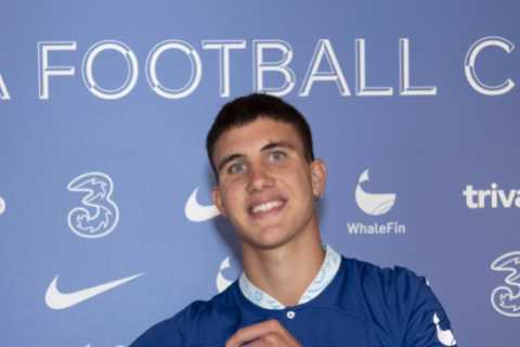Watch Chelsea wonderkid Cesare Casadei score 40-yard screamer after £12.6m transfer from Inter Milan