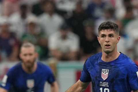 Man Utd blow with Chelsea ‘to reject Christian Pulisic loan offers in January and only accept permanent transfers’