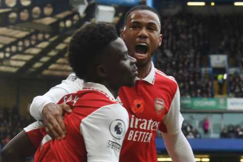 When does the Premier League return after the World Cup 2022?