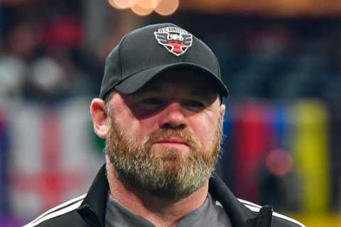 Man Utd legend Wayne Rooney recalls the moment Sir Alex Ferguson caught him in the pub during early days at Old Trafford