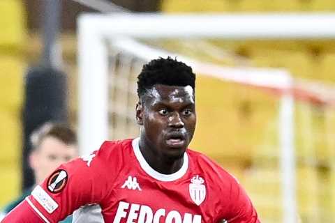 Chelsea in £31m transfer talks for Monaco star Benoit Badiashile as Graham Potter eyes left-sided centre-back